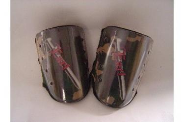 Earl Schienbeinschützer 