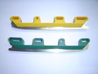 S-Crash Kinder Kunstlauf Eiskufen Größe 0 (24/28mm Breit) Lochabstand 65mm-78m K0 (1 Paar)